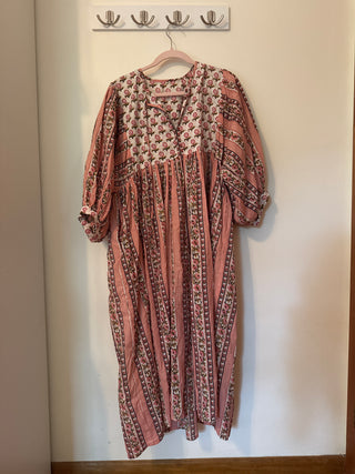 Sample cotton dress / medium pink