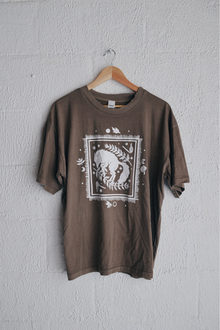 THE HONEY COYOTE TEE