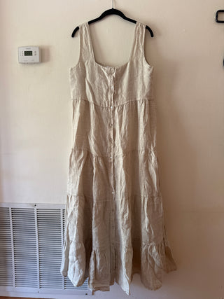Beachwood dress sample new - medium