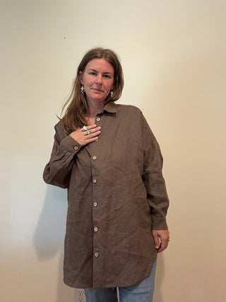 Women's Fit Button Up Shirt | Brown Linen