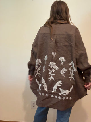 Women's Fit Button Up Shirt | Brown Linen