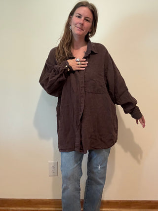 Secondhand Linen Artist's Shirt | Chocolate + Coyote
